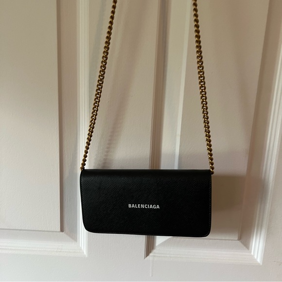 Balenciaga Wallet on Chain - Picture 2 of 12